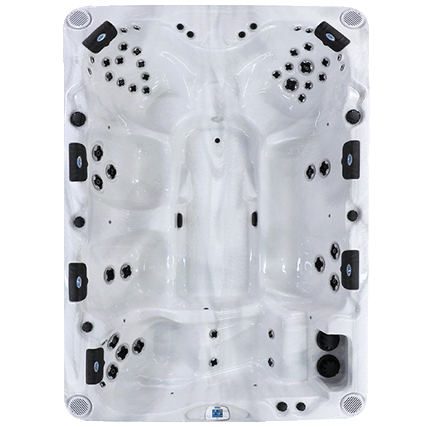 Newporter EC-1148LX hot tubs for sale in Manitoba